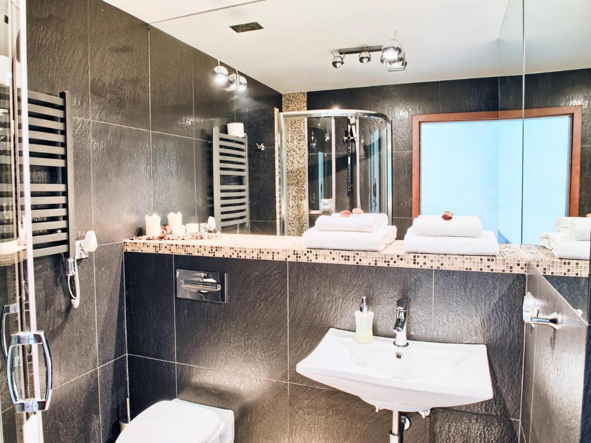 Apartamenty Ktw Debowe Tarasy Катовіце Екстер'єр фото